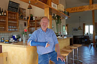 Manfred Buzin mit Gipshand