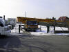 <b>Der 40t Kran nimmt Aufstellung 3.3.2005 13:51</b><br><p><font style="BACKGROUND-COLOR: #e7ead9">Eine leichte &Uuml;bung f&uuml;r den Kranfahrer, auch wenn manche bereits mit dem PKW Schwierigkeiten haben.</font></p>