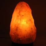 Lampe en quartz de sel brut