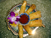 Gung & Nue Bhu Tord