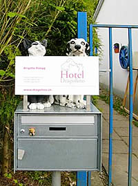 Der Eingang des Tierhotel / Tierpension Dragolino