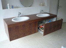 BT2402.jpg
