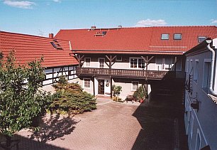 Vierseitenhof bietet Übernachtung in der Lausitz