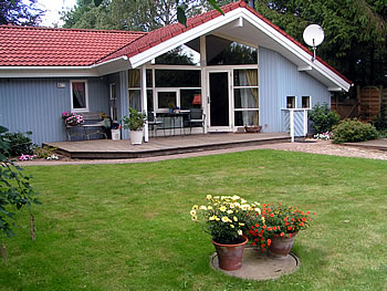 Ferienhaus Ferienwohnung in Schlesig-Holstein - Urlaub mit eigenem Pferd Gastpferdeboxen Eutin Kasseedorf nahe Neustadt an der Ostsee