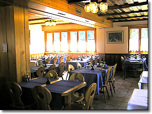 Busreisen Gruppenreisen Grillrestaurant Urweid Grimselpassstrasse Innertkirvhen