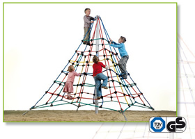Pyramide à grimper, Usacord, Seilfabrik Ullmann Abtwil SG