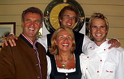 Verwöhnhotel Sonnhof St. Veit im Pongau | Familie Winkler | Salzburger Sonnenterrasse | Hotel für Feinschmecker und Genießer - Rose-Marie, Ernst und Söhne Hubertus und Vitus