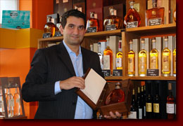 Alfonso Sarnelli, Geschäftsinhaber