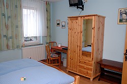 Helle Hotelzimmer