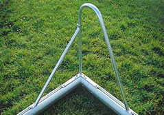 Alu-Fu&szlig;balltore, Zum Einstellen in Bodenh&uuml;lsen, mit verschwei&szlig;ten Gehrungen, 7,32m  x  2,44 m