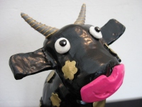 vache en céramique, hauteur 30 cm vache en céramique, hauteur 30 cm