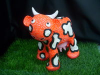 vache en céramique, hauteur 22 cm vache en céramique, hauteur 22 cm