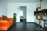 Hell und modern