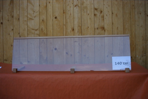  140cm lang mit 3 Holzf&uuml;ssen