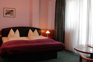 FS Hotel B&ouml;blingen Stuttgart Doppelzimmer