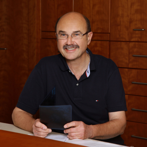 1- Dr.W.Gau�