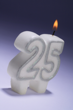 Zahnarzt-Praxis Dr. Lung - seit 25 Jahren ihr Zahnarzt in Darmstadt Zahnarzt Darmstadt - die Zahnarztpraxis Dr. Lung feiert in 2010 25-jähriges Bestehen der Zahnarzt-Praxis in Darmstadt
