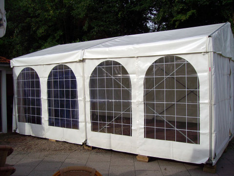 4X6m Party-Zelt in gehobener Ausführung aus PVC 4X6m Party-Zelt in gehobener Ausführung aus PVC