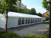 8 x 24m Party-Zelte in gehobener Ausf�hrung aus PVC