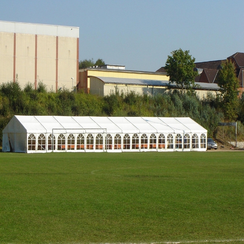10 x 30m Party-Zelte in gehobener Ausf�hrung aus PVC