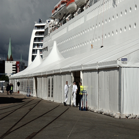 Kombination Kreuzfahrtterminal