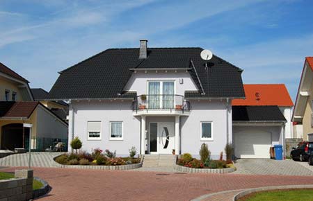 einfamilienhaus-mit-garage-immobilie-03.jpg