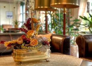 GesteckAufdemTisch306x220.jpg