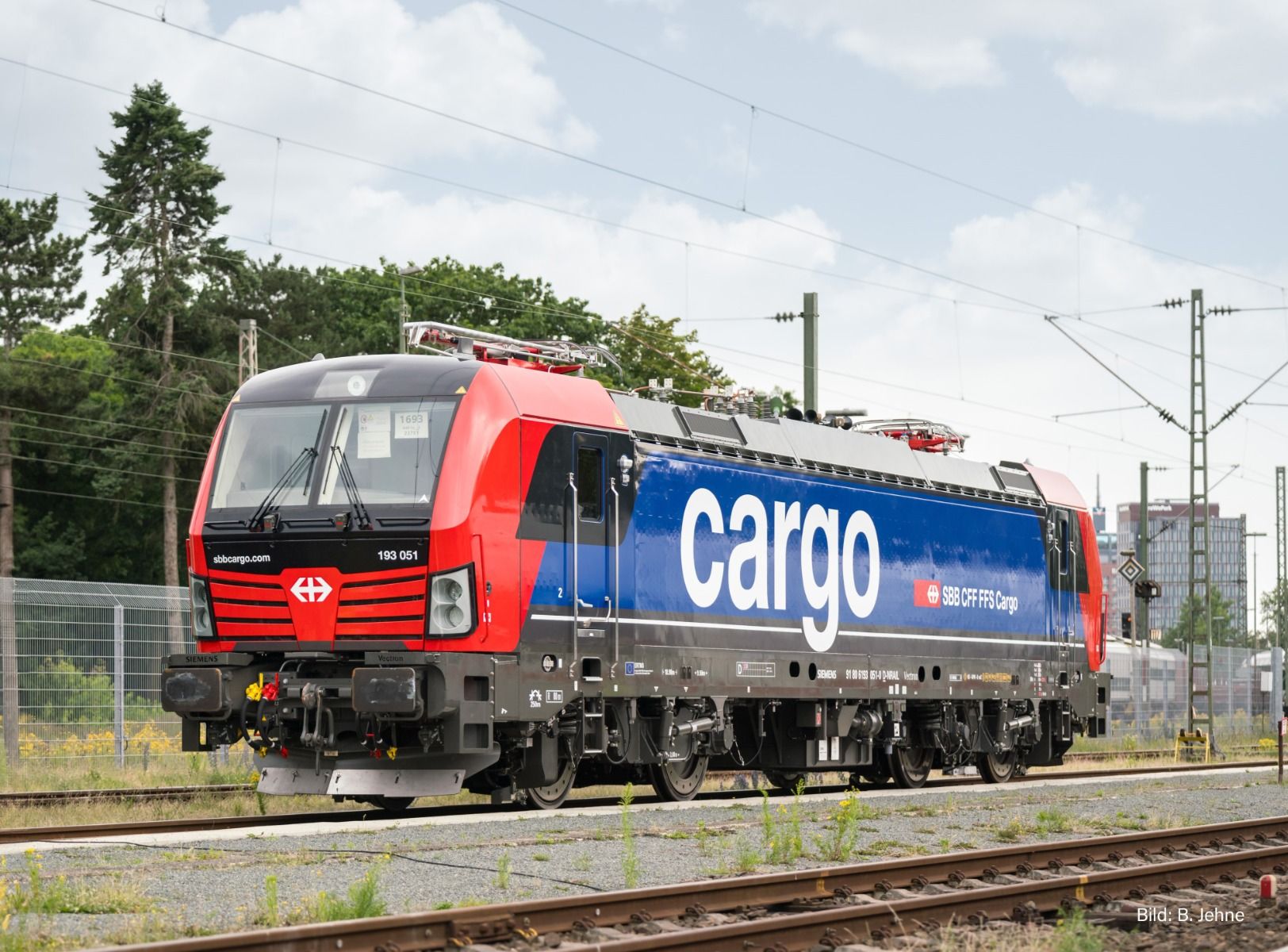 Piko H0 21692, SBB Cargo Elektrische Lok 193 Vectron Ep. VI, DC, analog m. Schnittstelle