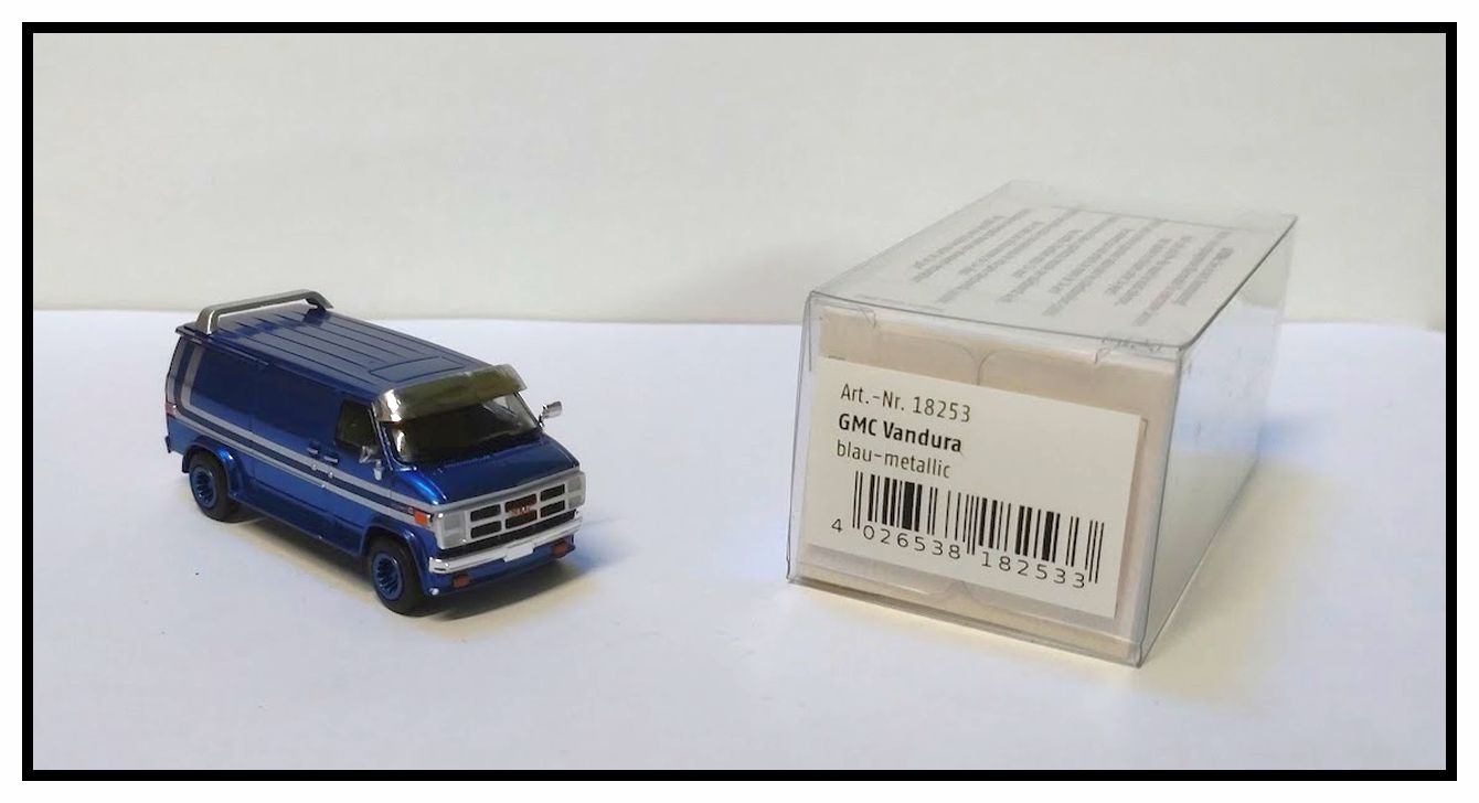 GMC Vandura Blau met.