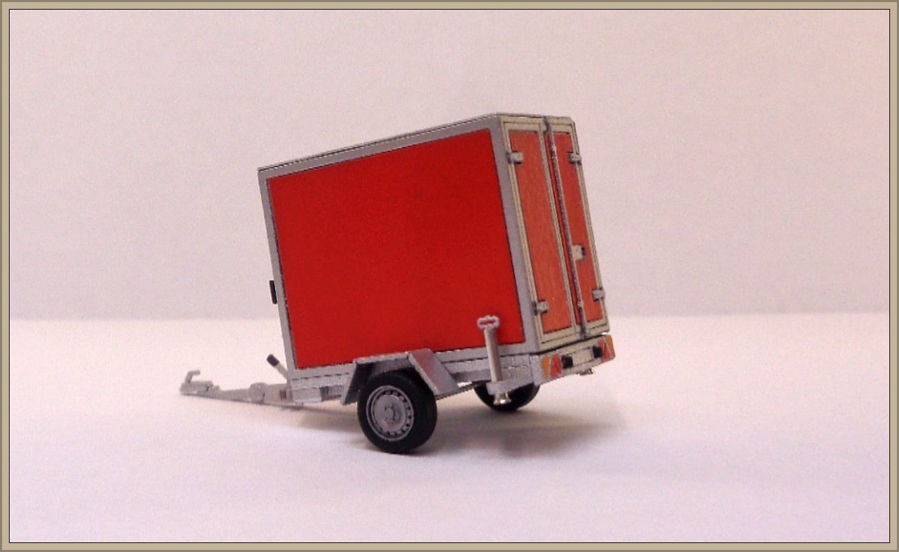 PTS/ AM  1 Achs Logistik Anhänger rot