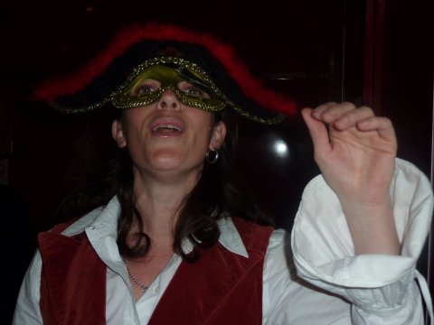 le pirate des caraibes ! bon voyage en Italie qud même, heureuse gagnante