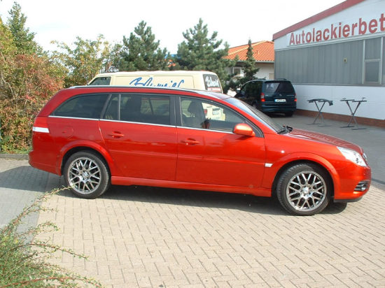 100 Opel-Lackierung