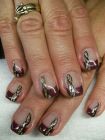 Rote French mit Nail Art