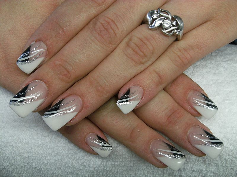 Nailart Schwarz Weiss Dream Nails Design In Rheinfelden Degerfelden