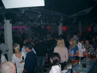 Mykonos Star Night mit DJ Max+MC Fabyetto aus Rimini 014.jpg