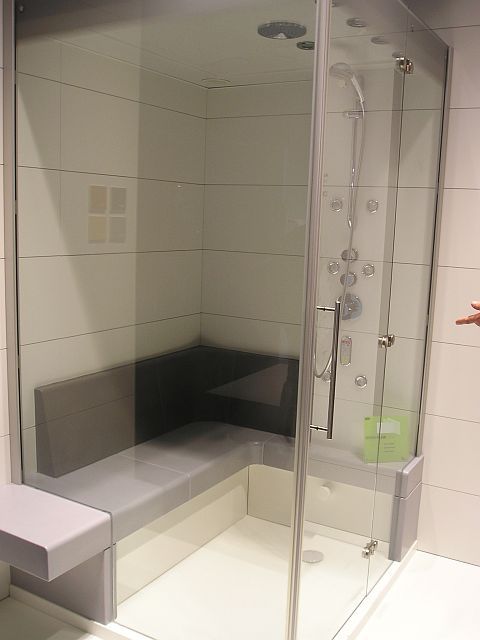 Duschoase mit Sitzbank 1