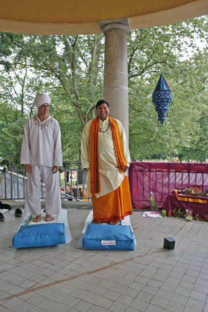yoga festival berlin kladow2009_75_1_1.jpg