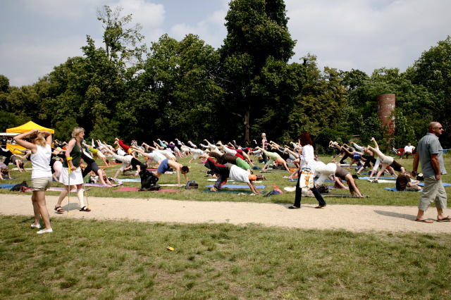 yoga festival berlin kladow2009_76_1_1.jpg