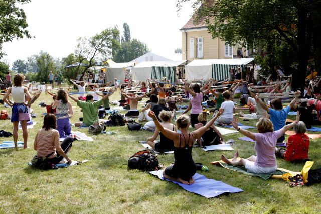 yoga festival berlin kladow2009_80_1_1.jpg