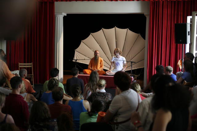 yoga festival berlin kladow2009_84_1_1.jpg