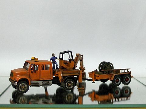 service truck 17.jpg