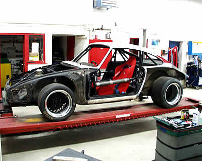1.3) Porsche 911 2.8 RSR