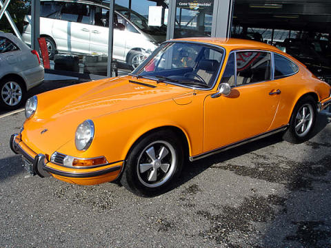 Porsche 911 2.2E