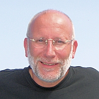Dr. Ulrich van Laak