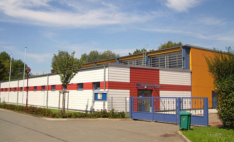 Sporthalle Bad Köstritz- Fassade aus Eternitplatten